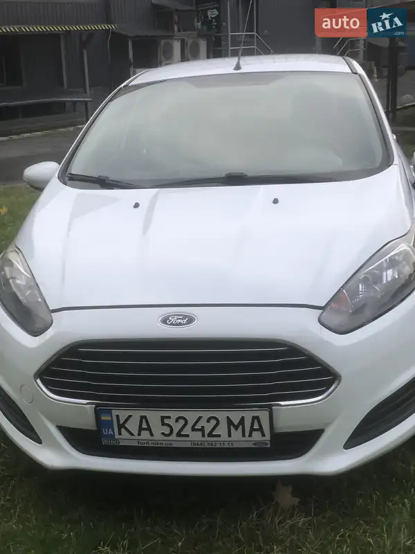 2015 ford fiesta