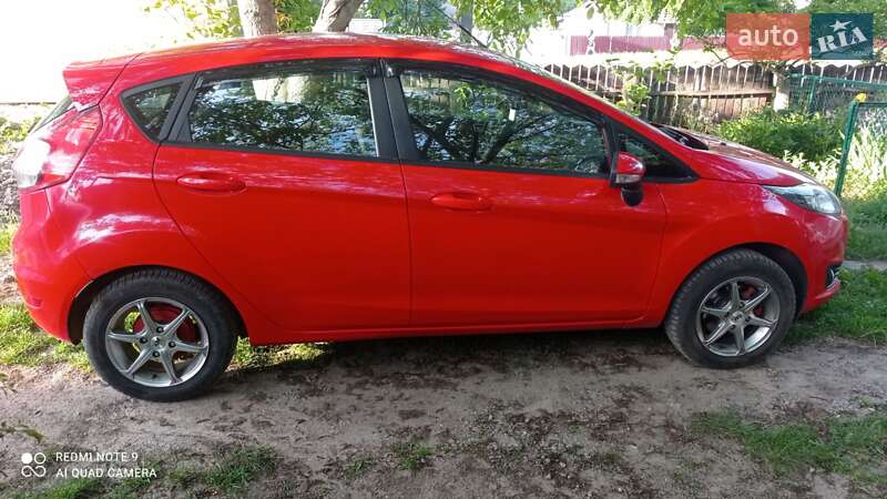 2015 ford fiesta