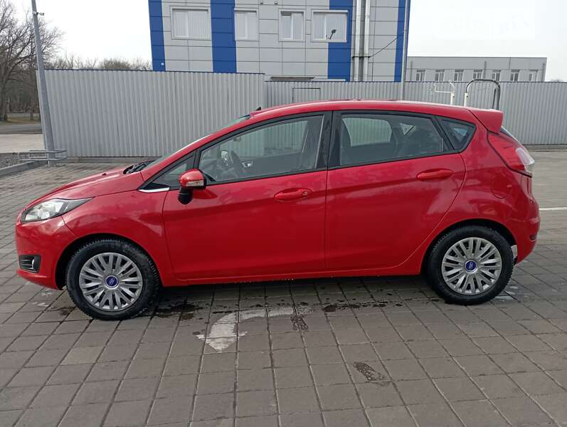 2015 ford fiesta