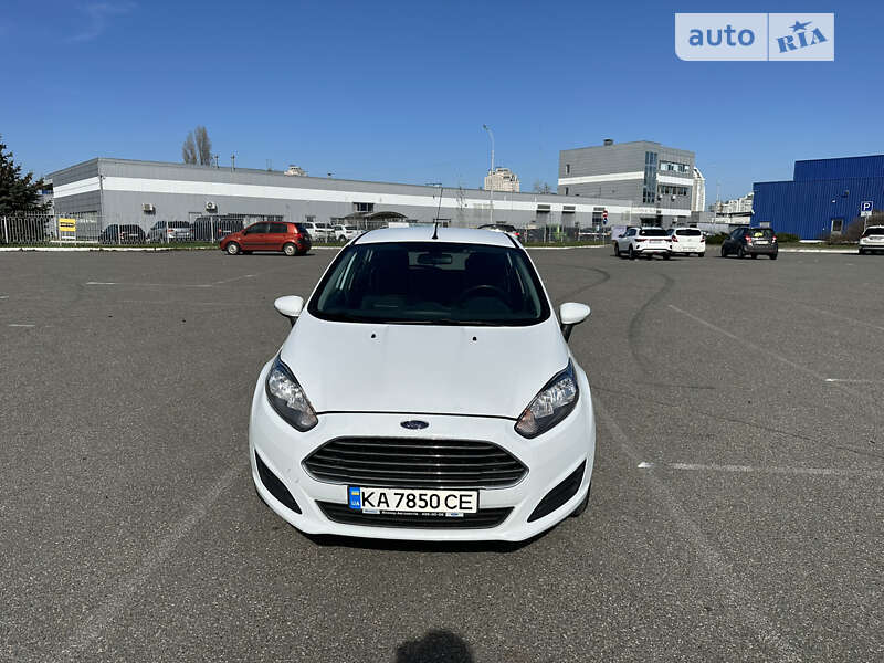 2015 ford fiesta