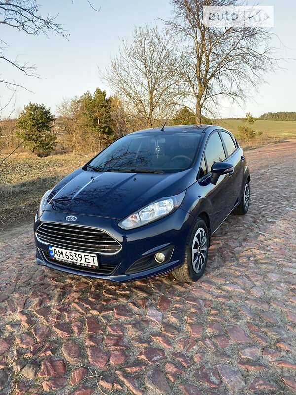 2015 ford fiesta