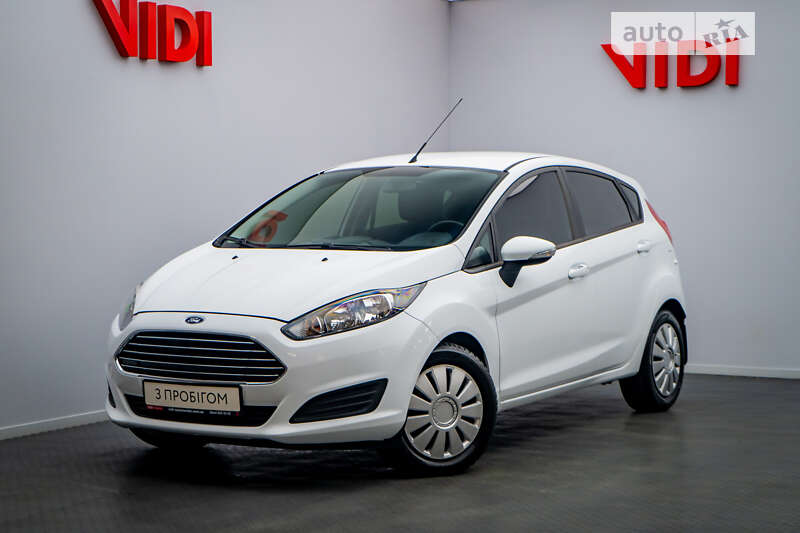 2015 ford fiesta