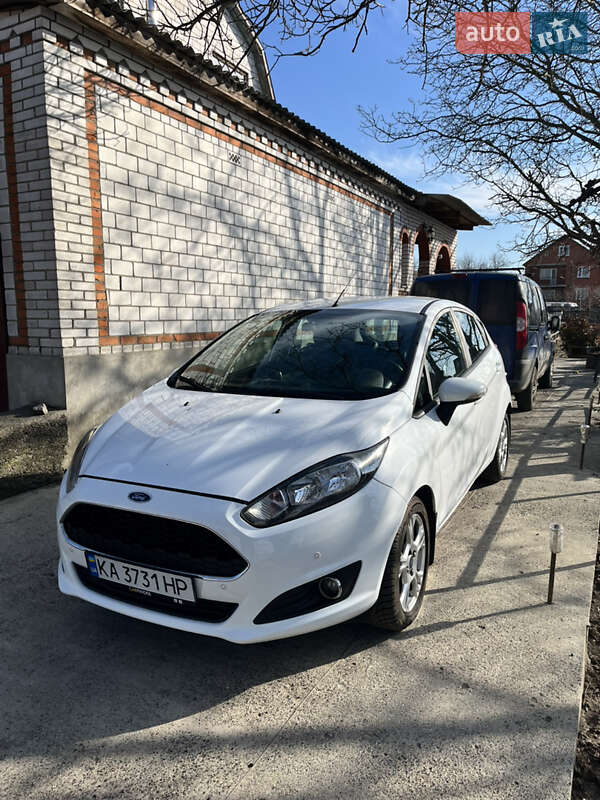 2016 ford fiesta