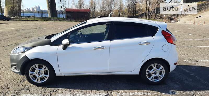 2016 ford fiesta