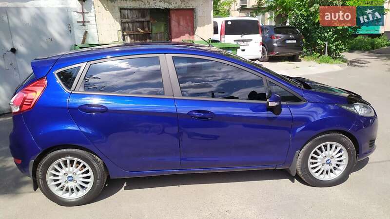 2016 ford fiesta