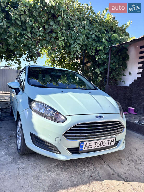 2016 ford fiesta