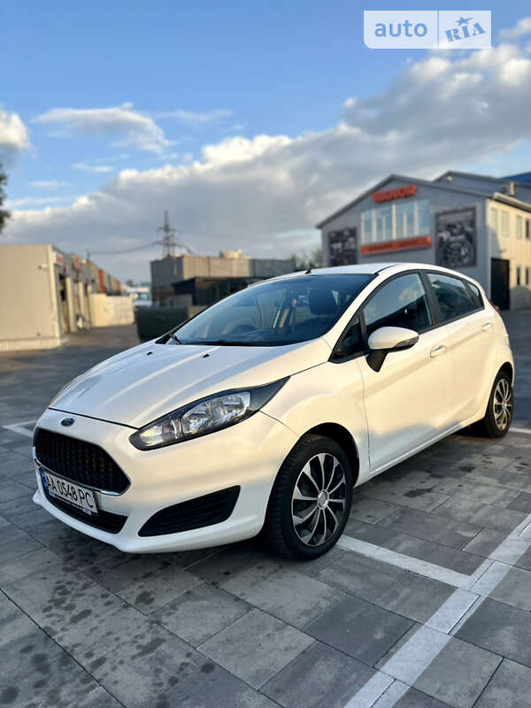 2016 ford fiesta