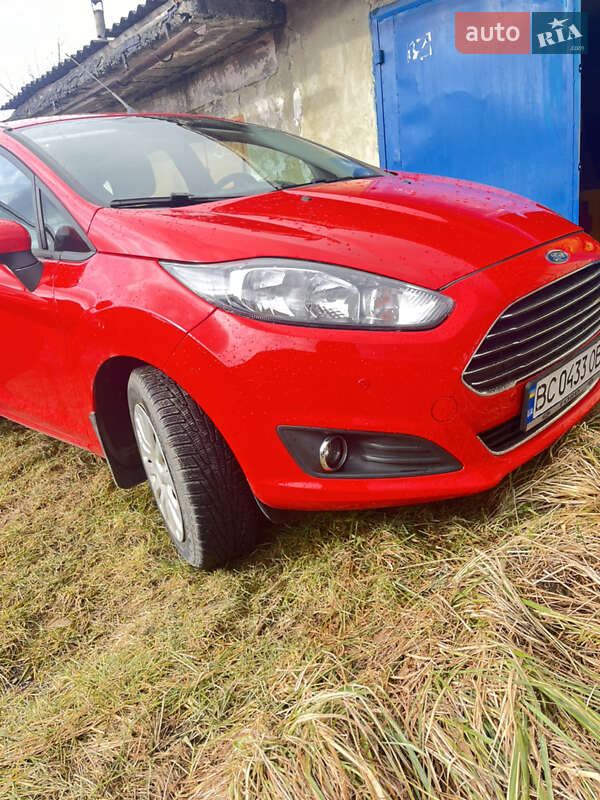 2016 ford fiesta