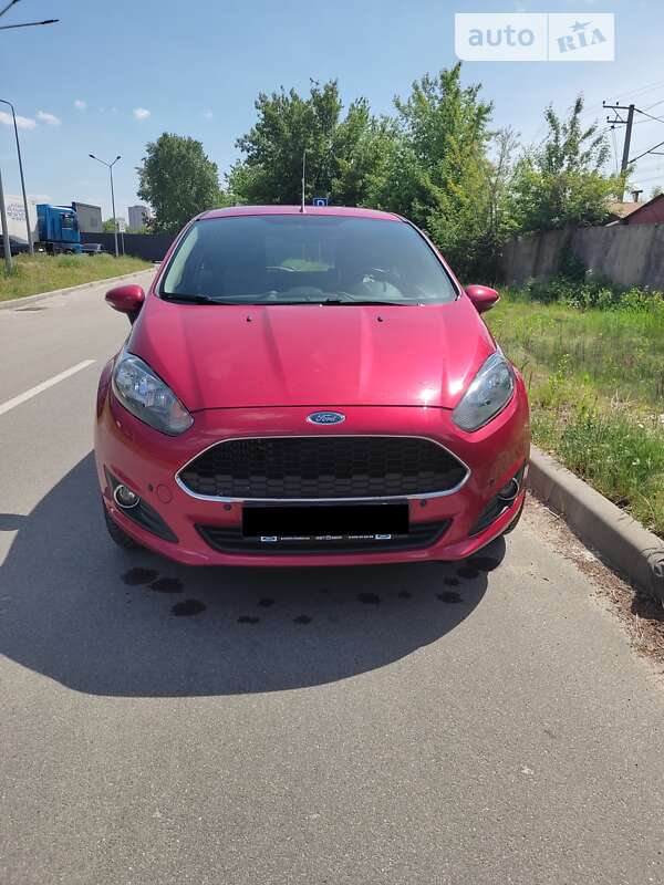 2016 ford fiesta