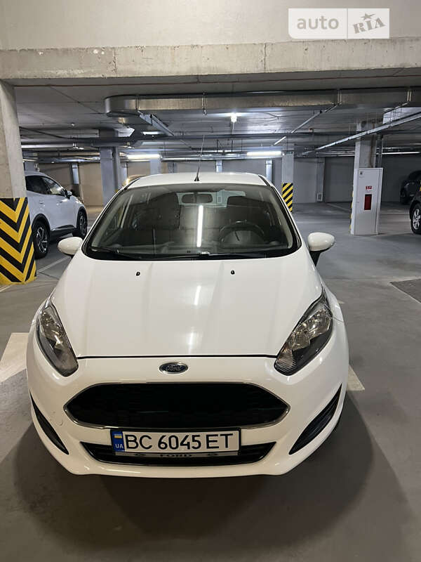2016 ford fiesta