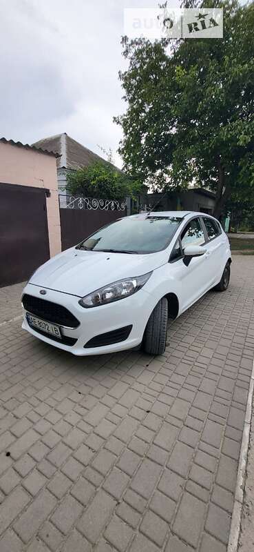 2016 ford fiesta