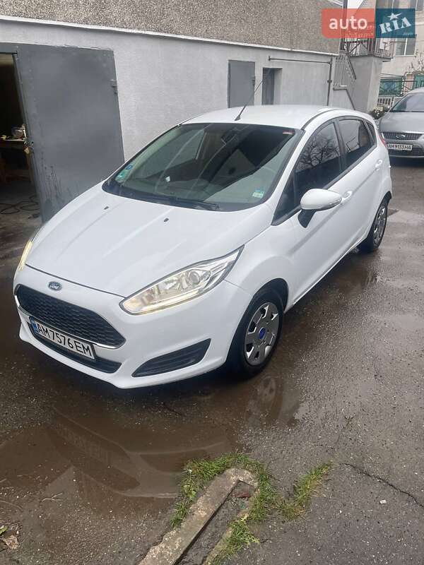 2017 ford fiesta