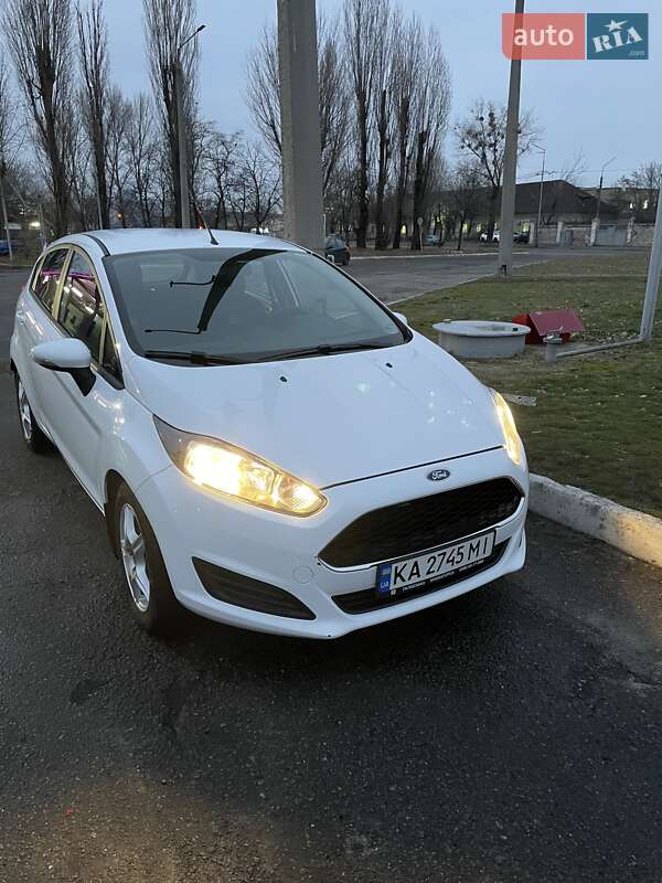 2017 ford fiesta