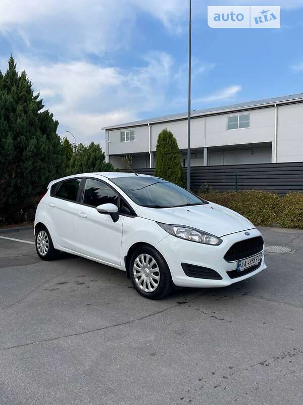 2017 ford fiesta