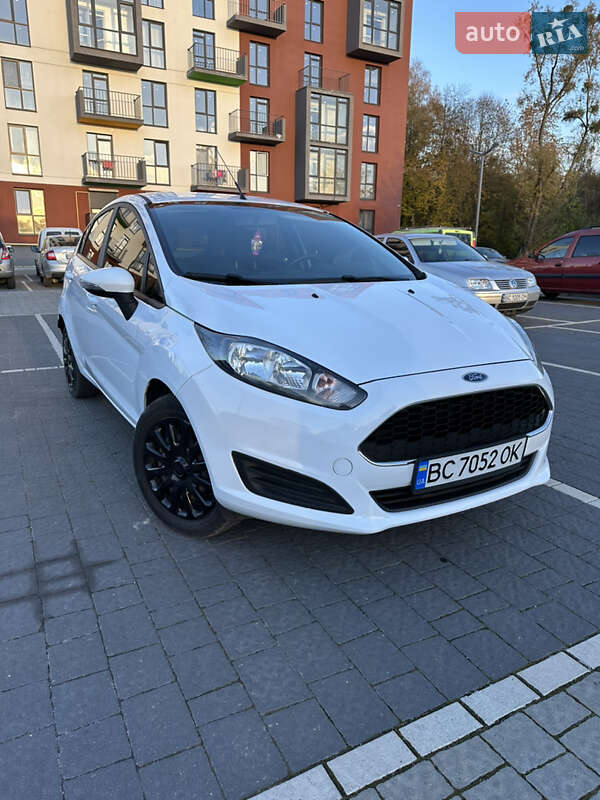 2017 ford fiesta