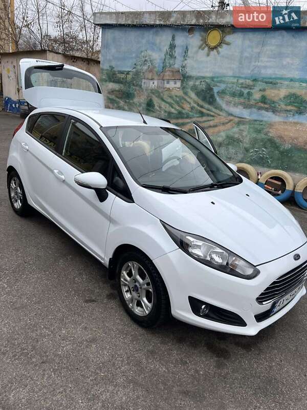 2017 ford fiesta