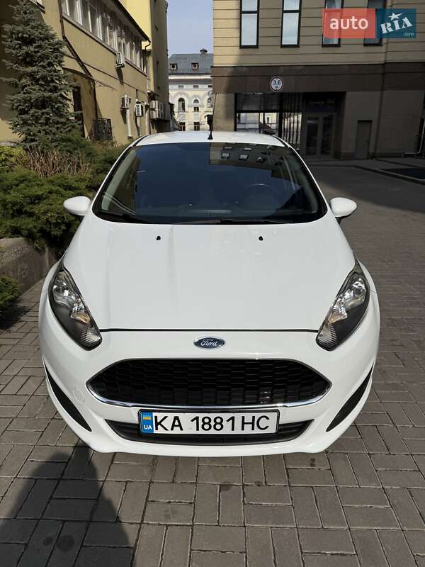 2017 ford fiesta