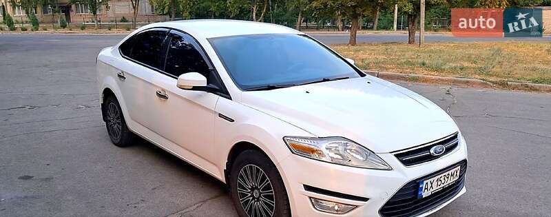 2010 ford mondeo