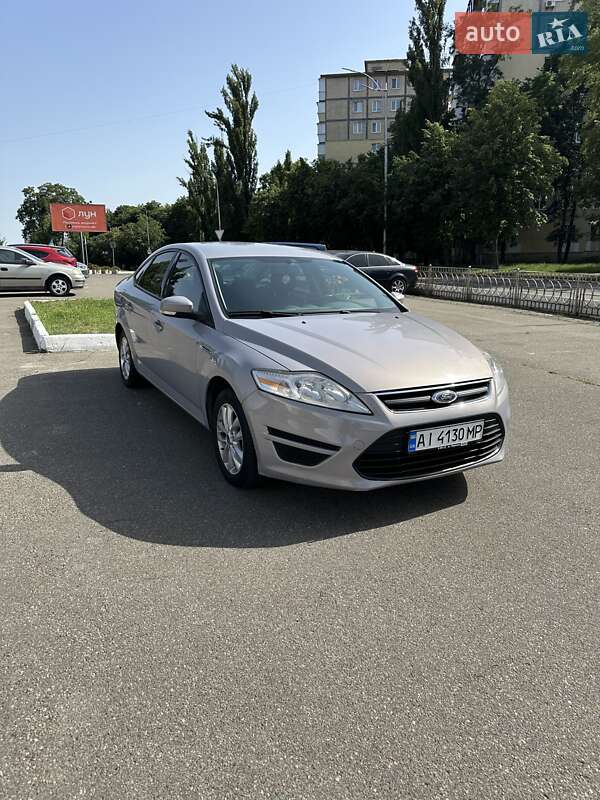 2010 ford mondeo