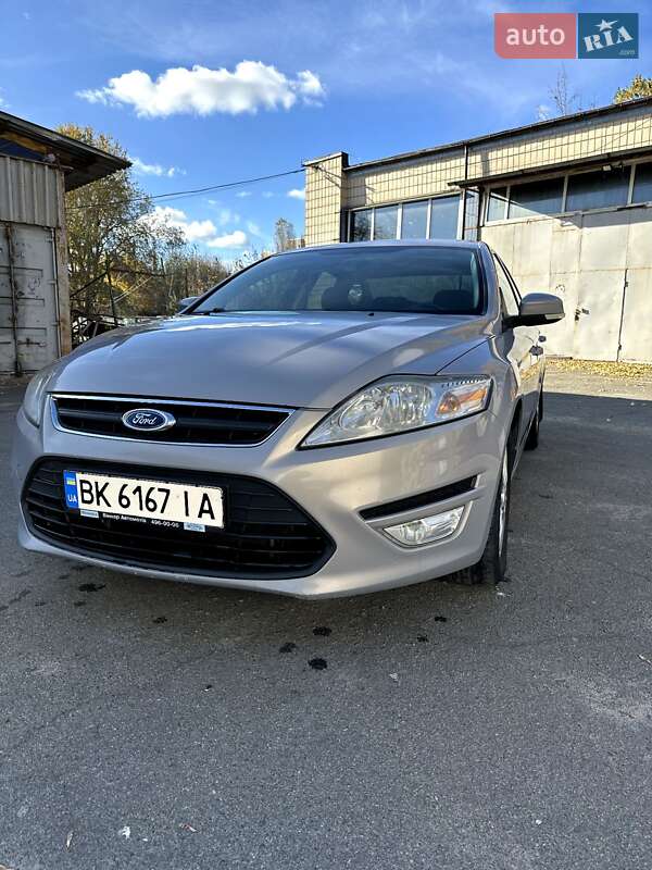 2010 ford mondeo