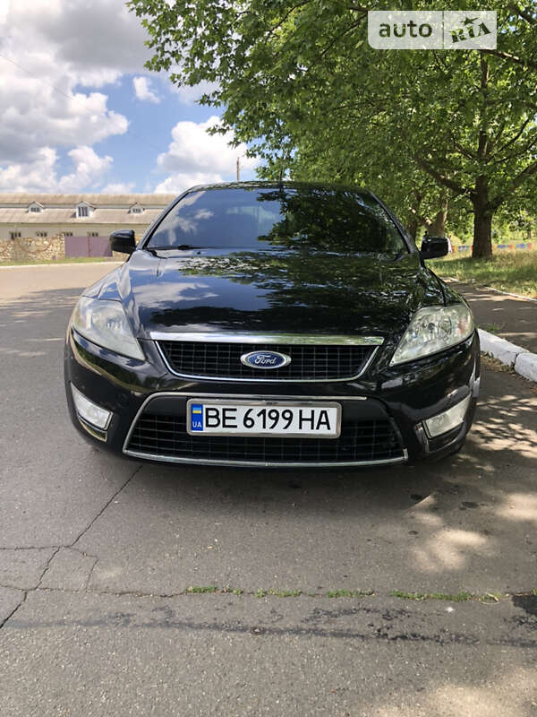 2010 ford mondeo