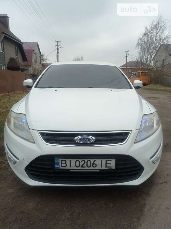 2011 ford mondeo