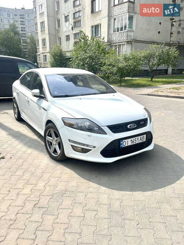 2011 ford mondeo