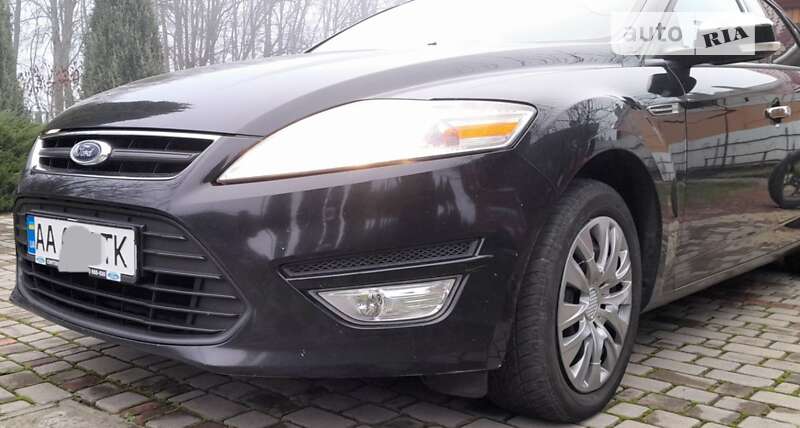 2011 ford mondeo
