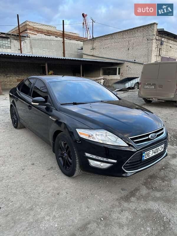 2011 ford mondeo