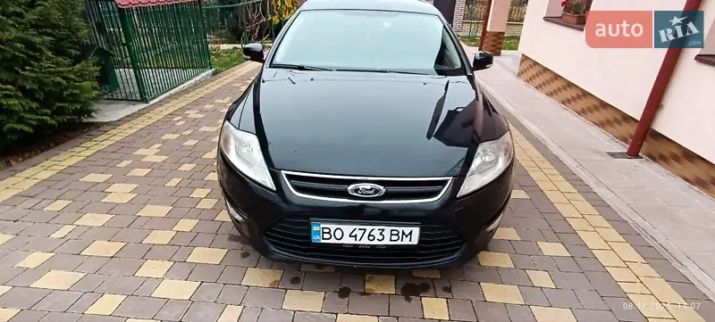 2011 ford mondeo