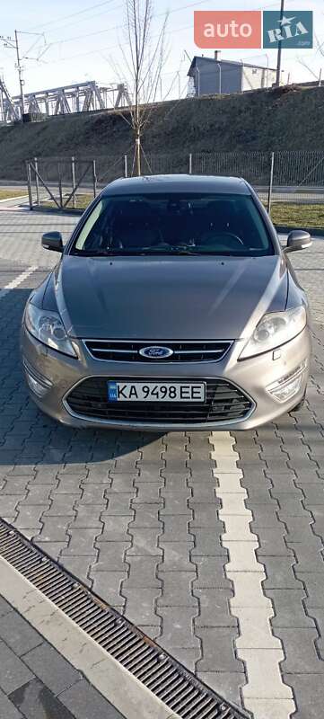 2011 ford mondeo