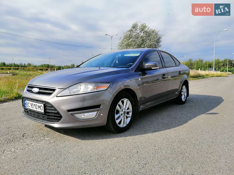 2011 ford mondeo