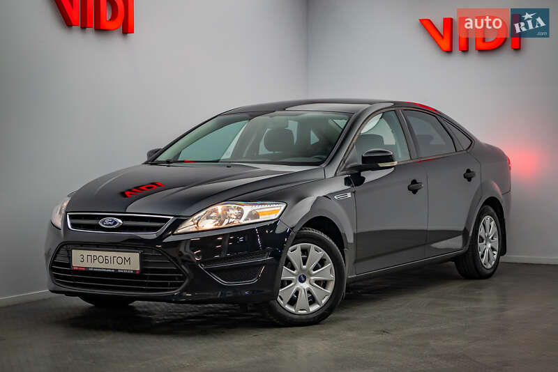 2012 ford mondeo
