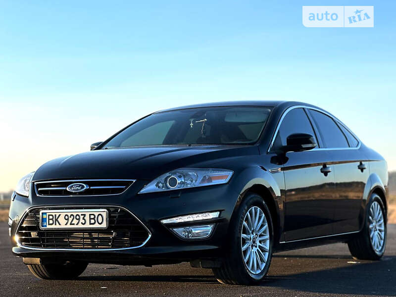 2012 ford mondeo