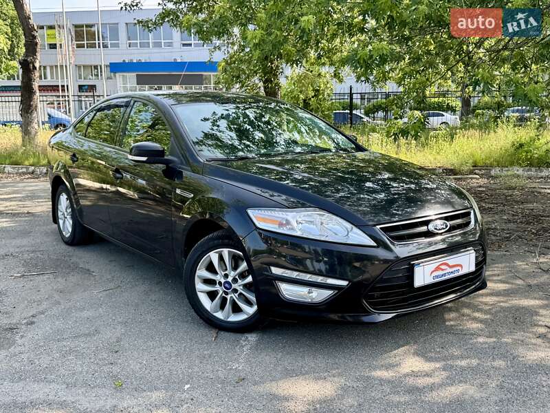 2012 ford mondeo