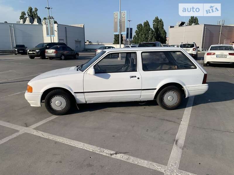 1988 ford escort