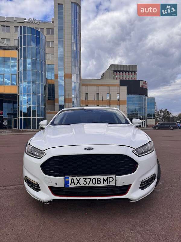 2015 ford mondeo