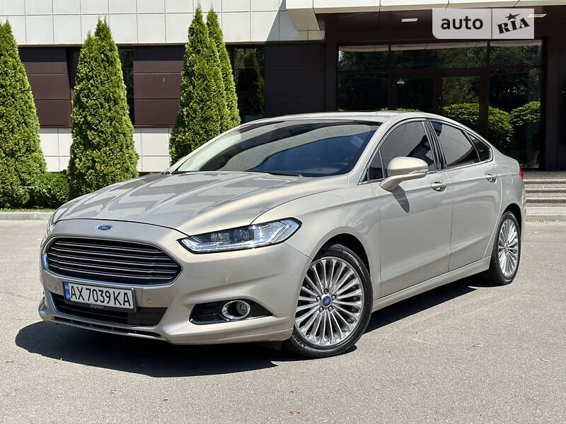 2015 ford mondeo