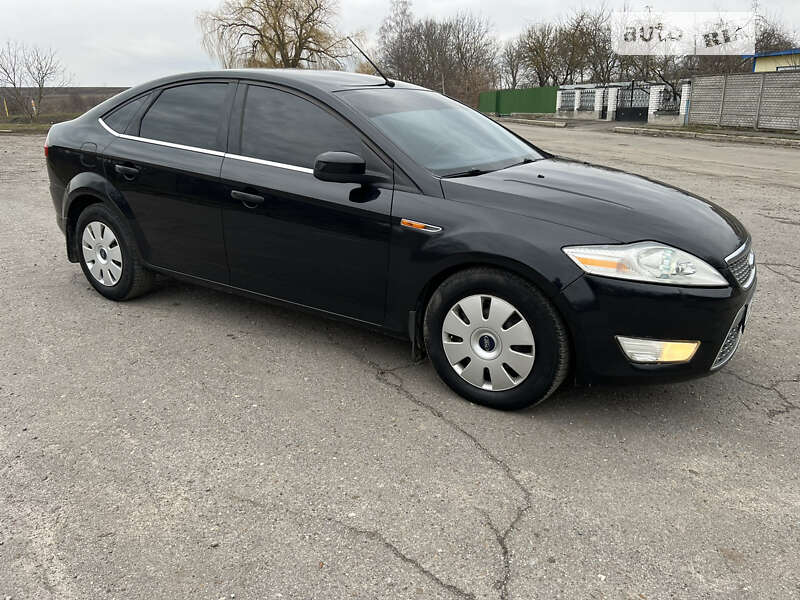2010 ford mondeo