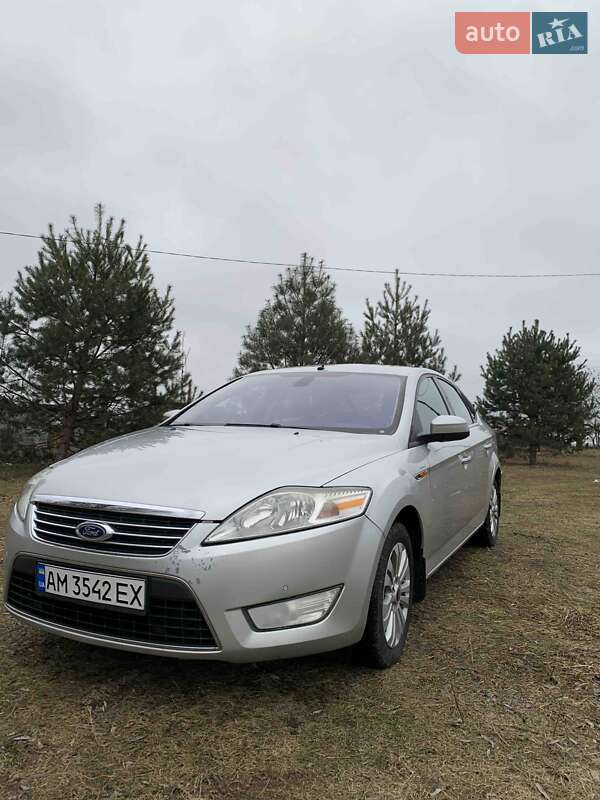 2010 ford mondeo