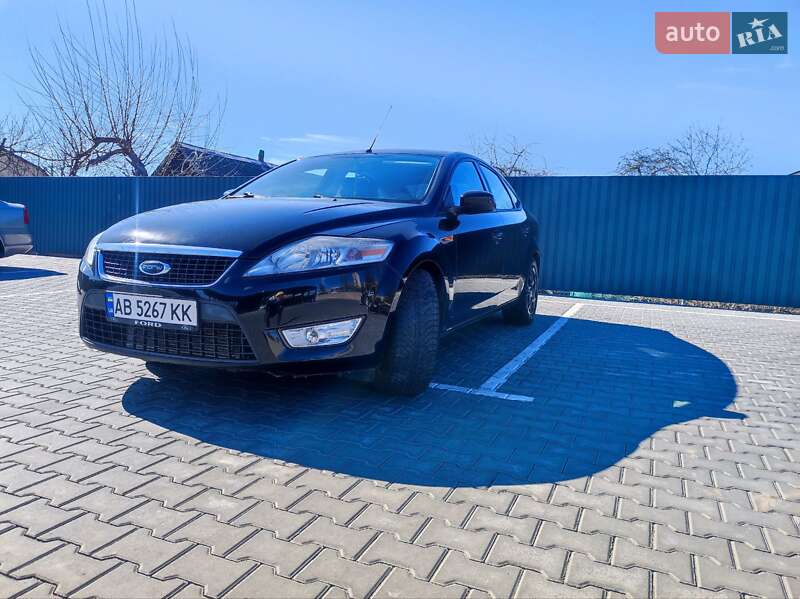 2010 ford mondeo