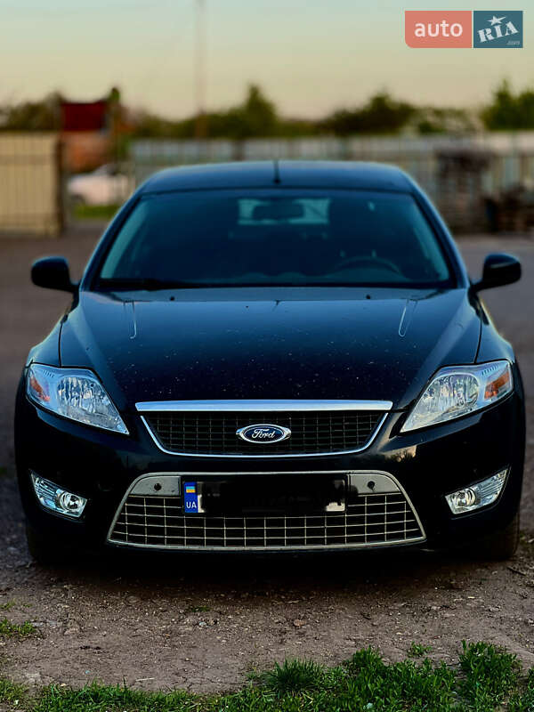 2010 ford mondeo