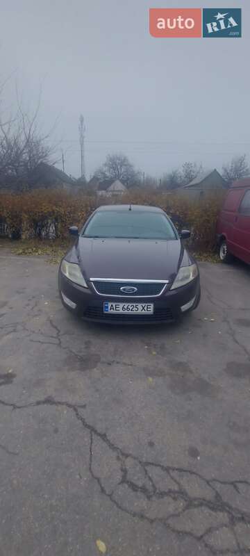 2010 ford mondeo