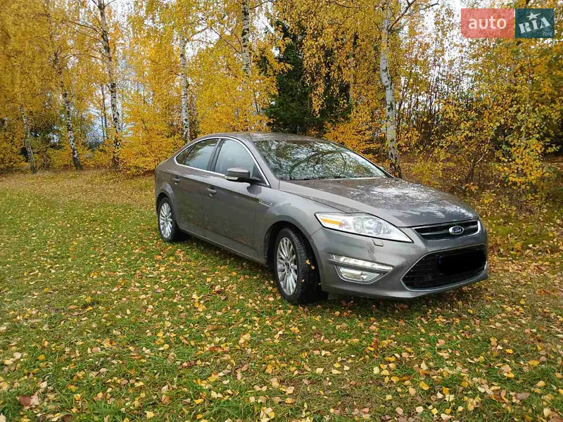 2011 ford mondeo