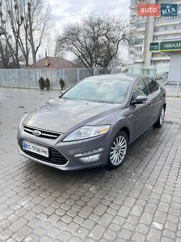 2011 ford mondeo