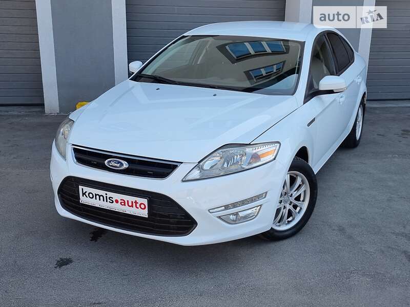 2013 ford mondeo