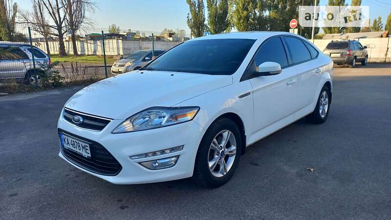2013 ford mondeo