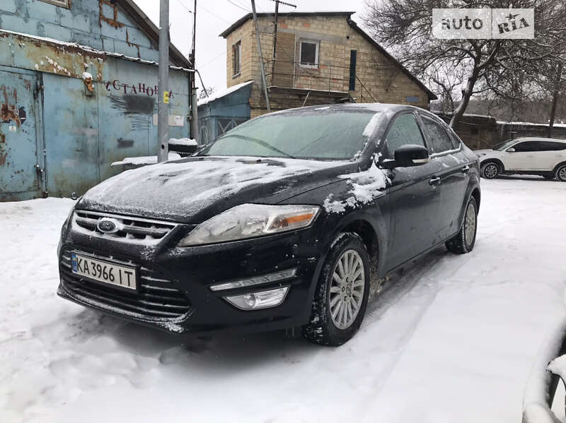 2013 ford mondeo