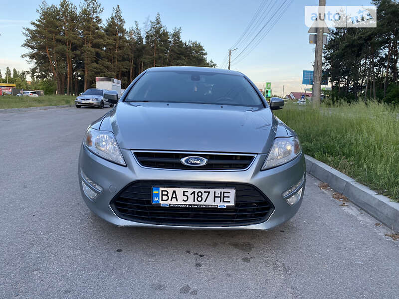 2014 ford mondeo