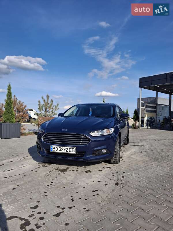 2015 ford mondeo